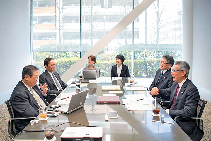 株式会社竹中工務店様　東京本店　会議室にて